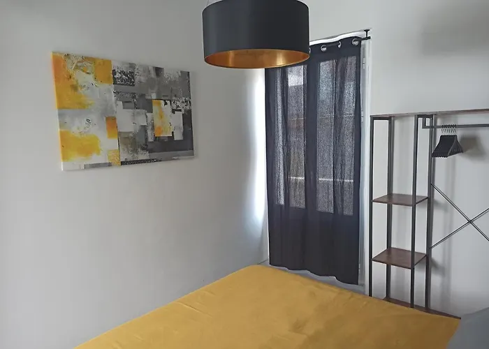 Mendizabal Appartement *